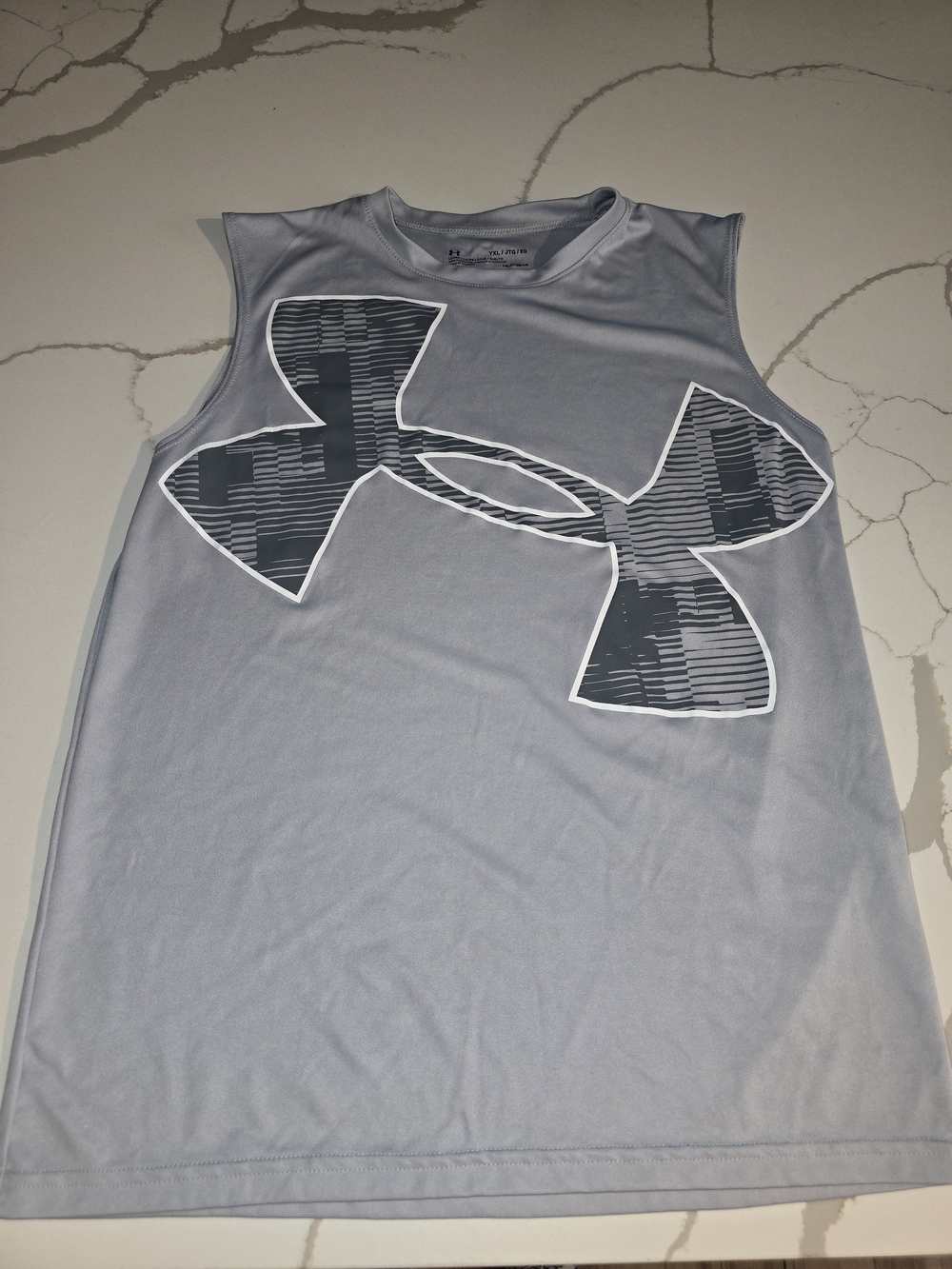 Under Armour Light Gray Graphic Performance Tank